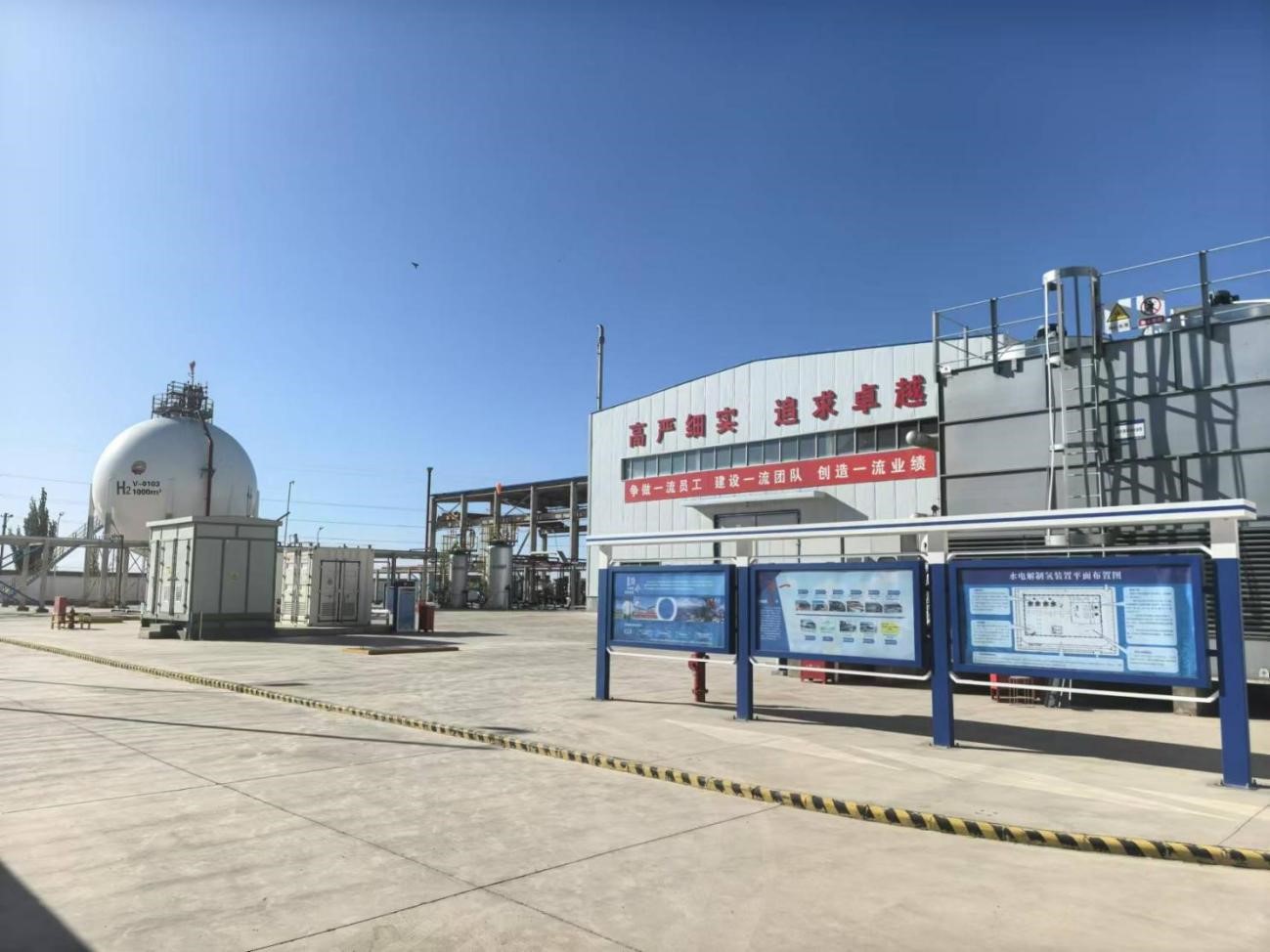 1752111904818786.jpg 4.jpg